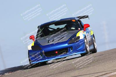 media/Oct-26-2025-CalClub SCCA (Sun) [[8ce1e69566]]/Group 2/Grapevine/